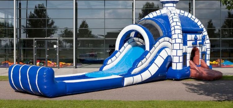 multiplay kasteel super springkussen 11